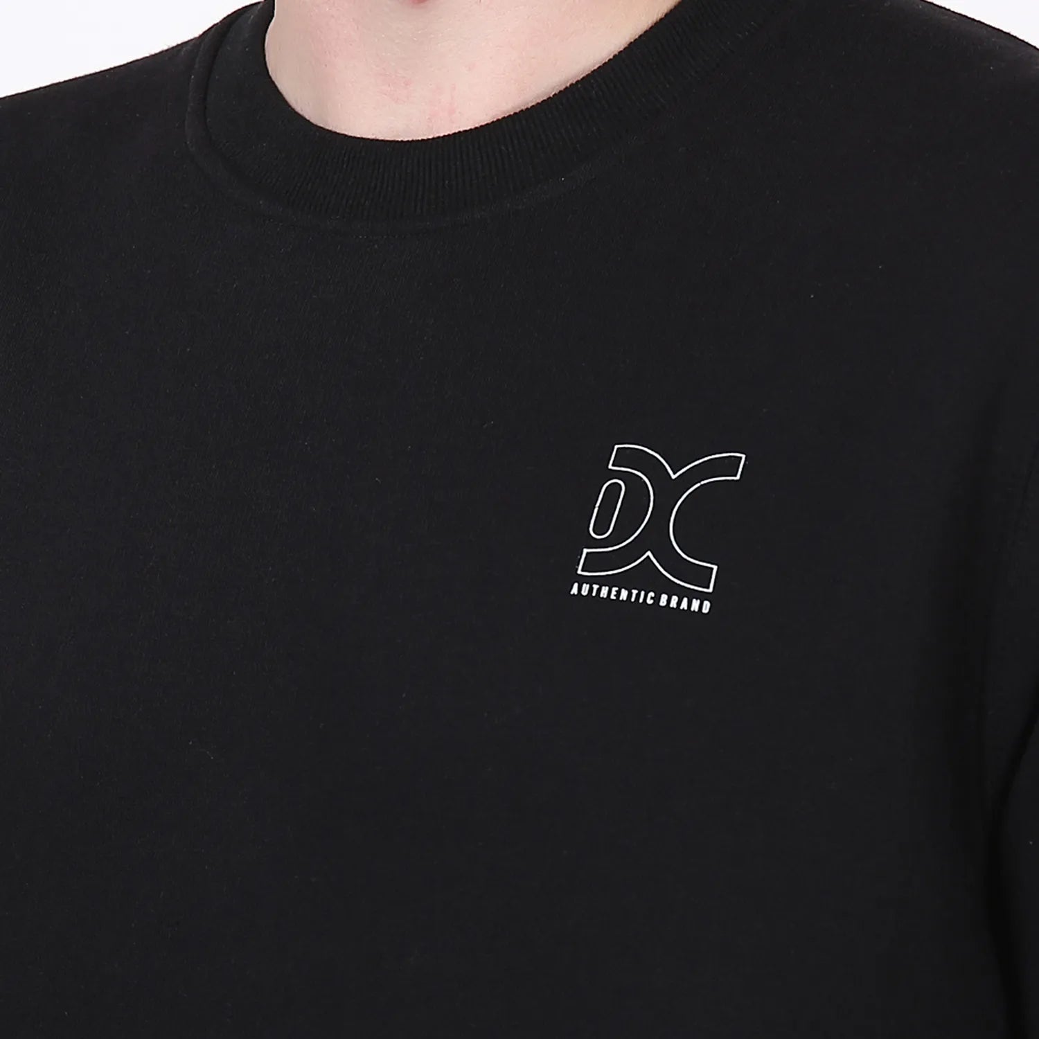 Men's round neck sweatshirt
