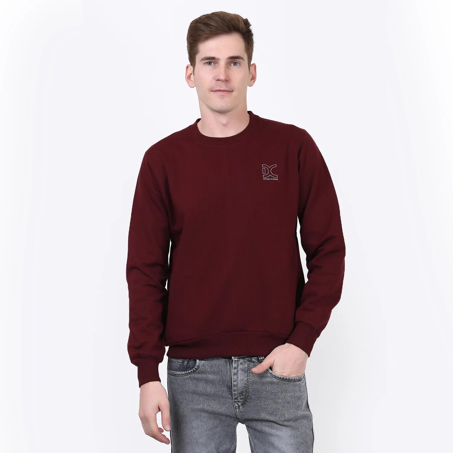 Men's round neck sweatshirt