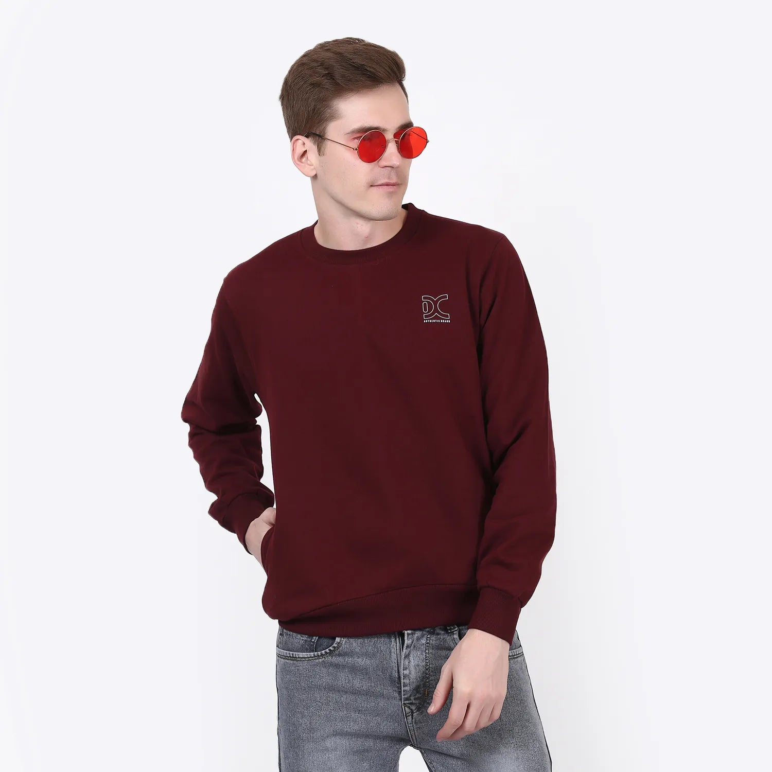 Men's round neck sweatshirt