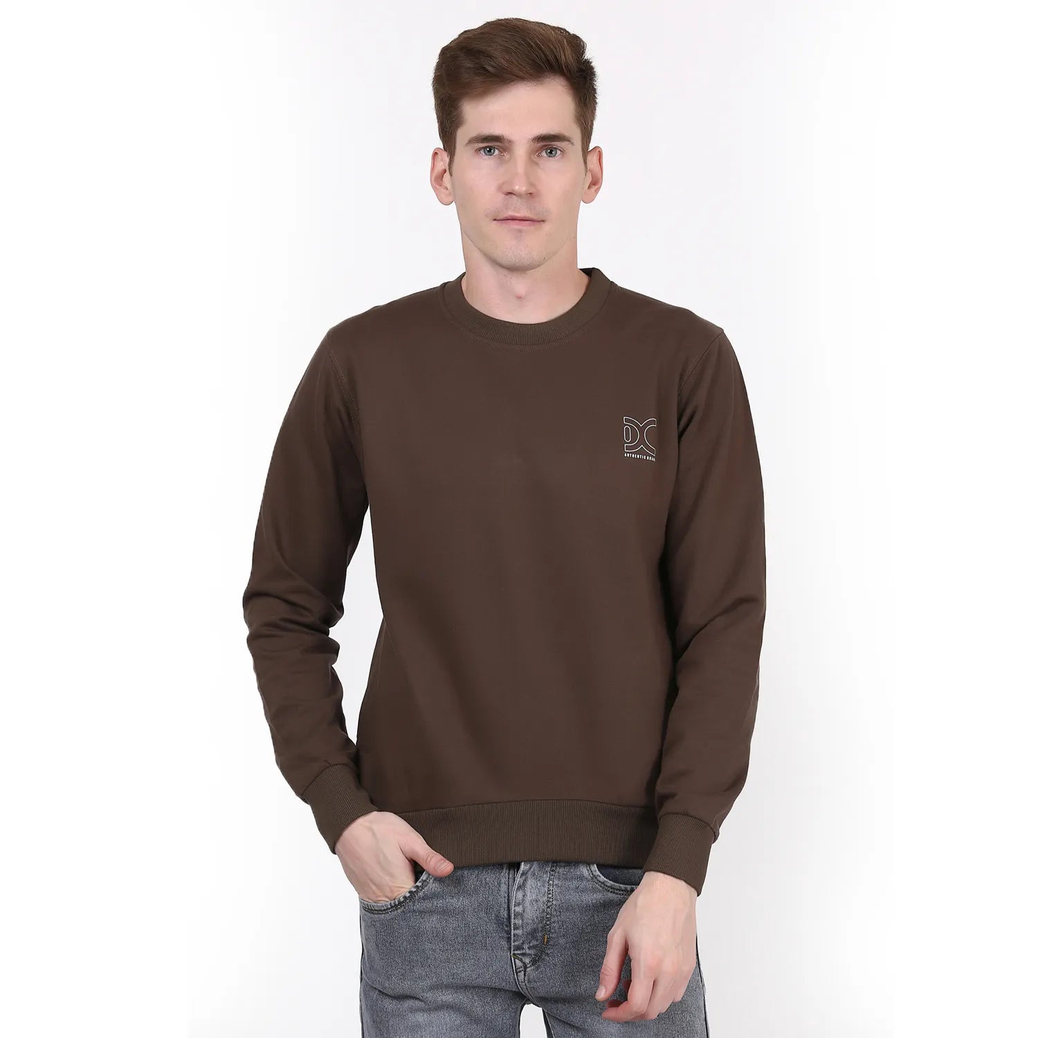 Men's round neck sweatshirt